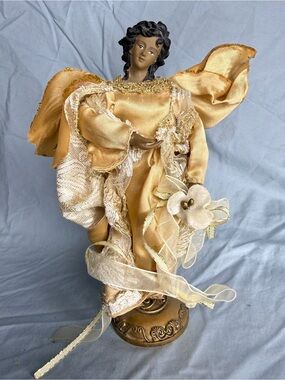 Dan Dee Collectors Choice Gold Angel Figurine - Vintage Christmas ~8"